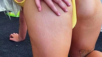 Close-Up Blonde MILF Gets Fucked in Ass
