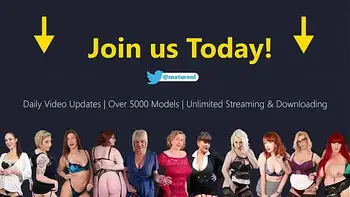 Horny Unshaved Mom Is Looking For a New Job!