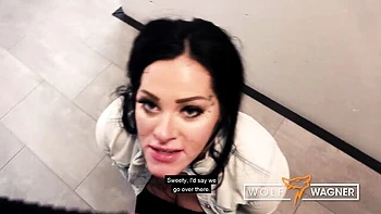 Ashley Cumstars heiße Amateur-Fick mit großem Arsch und Titten