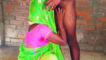 Jawan Biwi Ko Pati Ne Ghori Bana Ke Gand Me Lund Dal Diya Suman Boli Aur Chut Ko Chodiye Bahut Maza Aa Raha Hai(hindi Viral Sexy