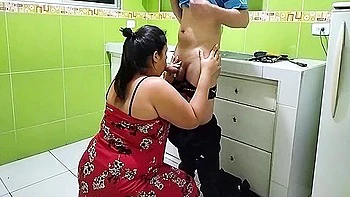 Every Time We Have A Family Reunion My Stepsister Invites Me Alone, The Thing Likes Me To Fuck Her While The Whole Famil