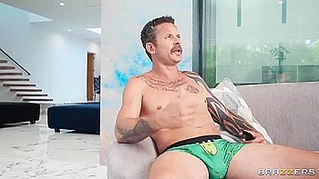 Ryan Reid And Aleksa Mink - Amazing And Ffm Sex - Exxtra