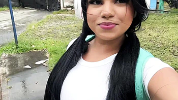 Amateur Latina with Big Booty Fucks Stranger Outside - Creampie & Squirting Orgasm