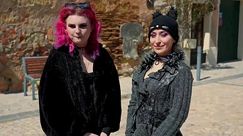 32yo Tattooed MILF Hairdresser Fucked in Lille