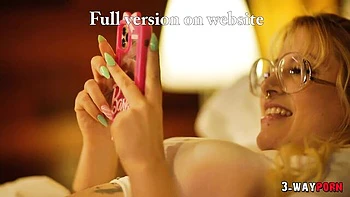 Tattooed Emo Babe's 3-Way Cumshot Fuck