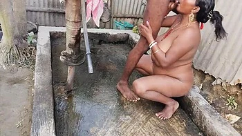 Indian Bhabhi Peeing During Sex - Big Ass Anal Fuck with Devar