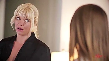 Serene Siren & Laney Grey & Allie Addison - The Actress