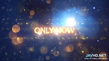 Кудрявая японская киска в любительском видео 49