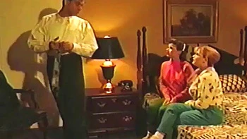 Jessica James fodida no missionário com boquete e lambidas