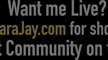 Luring Sara and Imani's phat ass scene