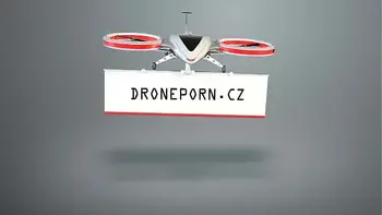 Nudist MILF Alžběta - Flashing ass