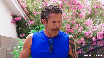 Scott Nails And Tia Maria In Lures So She Could Suck His Cock