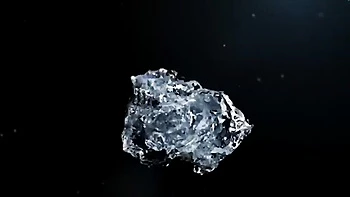 VIPissy - brunette smut