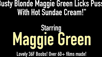 Blondes canadiennes à grosses nichons naturels