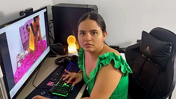 Belle belle-sœur me surprend à mater du porno – Amateur creampie et squirting