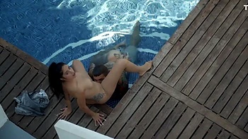 Julia De Lucia y Juan Lucho follan a milf cachonda con tetas enormes