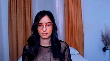 Deep Fucking My Pussy Solo With Toys