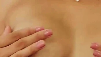 Eva Peres exibe a bunda latina em sexo hardcore e boquete