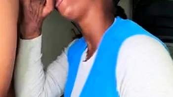 Шлюха из Walmart Минхх сосёт большие чёрные члены