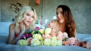 Sybil Kiaracole Hardcore mit Nahaufnahme des Abspritzens