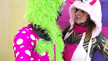 Tattooed Lesbian Dreadlocks Girls Fuck