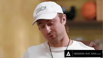 MODERN-DAY SINS - Teen Cheerleaders Kyler Quinn and Khloe Kapri CUM SWAP Their Coach's BIG LOAD!