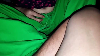 18-jähriges indisches Teen fickt neuen Freund zum ersten Mal