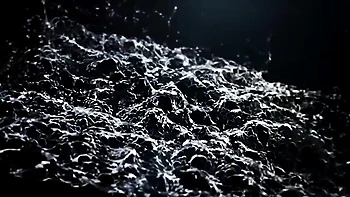 Baisers lesbiennes avec pisse de MILF tchèques