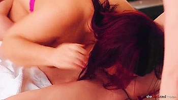 Je découvre que ma belle-sœur est une lesbienne chaude