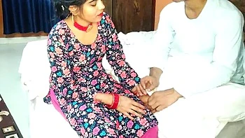 Bhabhi india follada duro a cuatro por dinero