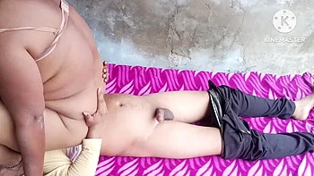 Bhabhi indiana desi fodida forte no anal e missionário