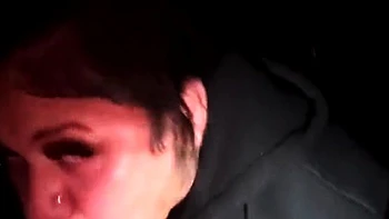 Kendoll se traga un enorme pito negro en POV nocturno