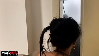 Ma pote et moi on s’est baisées sous la douche