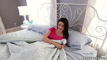 POV interracial follando con la morena Kacey Quinn