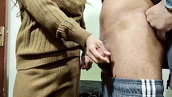 Belle sœur pakistanaise veut le sexe et la came du beau-frère