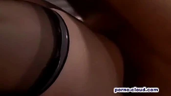 Plan à trois interracial avec Julia Snow et patronne