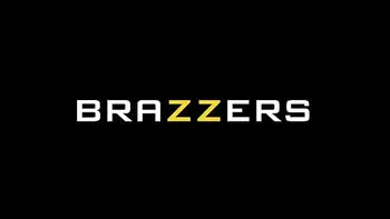 Auctioning Her Ass - Sofia Lee, Ebony Mystique / Brazzers  / stream full from www.brazzers.promo/cti