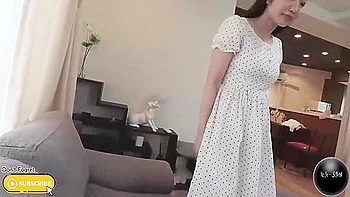 Creampie POV de adolescente asiática em 60fps