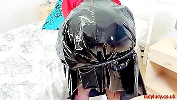 Lucy Gresty fode a madrasta de bunda e peitos grandes