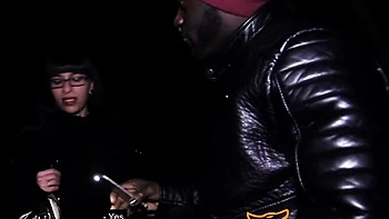 Zeyna Gets Fucked Dirty in the Car