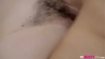 Annabel Redd Busty Come To The Bedroom