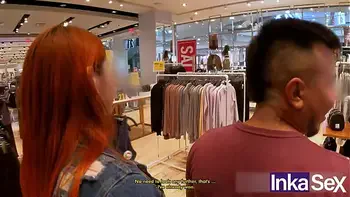 Colombiana pelirroja ninfómana es perseguida en centro comercial por depravado seguidor de Inka