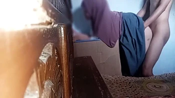 Ma belle-sœur m'a poignardé trois fois