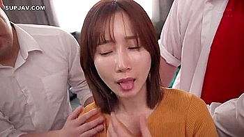 Gangbang interminável com creampie de Minami Kojima