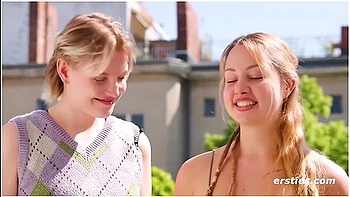 Two Natural Babes In Lesbian Pussy Licking Passion