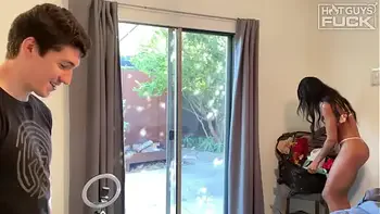 Lost His VIRGINITY To Hottest Black Girl! Slept Like A Baby!