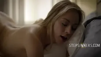 Anna Claire Clouds Cuddles With Stepdad & Seduces Him