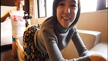 Japanese Amateur Sucks and Rides Doggy