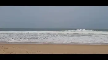 Eu e meu namorado Bruno H0t fomos em uma praia de nudismo e transamos no meio de todos, tinha muito punheteiro lá rsrs!