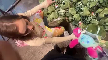 Aquarium Trip with Aliya Brynn Turns Into Aggreive Ass Eating and Milking